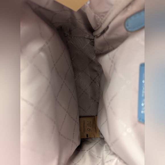 Michael Kors Maisie Medium Pebbled Leather 2-in-1 Backpack Denim (NWT) - Picture 7 of 12